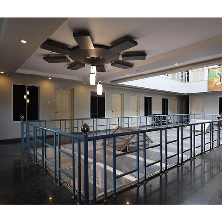 Collection O Ar Square Hotell Thrissur Eksteriør bilde
