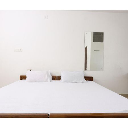Collection O Ar Square Hotell Thrissur Eksteriør bilde