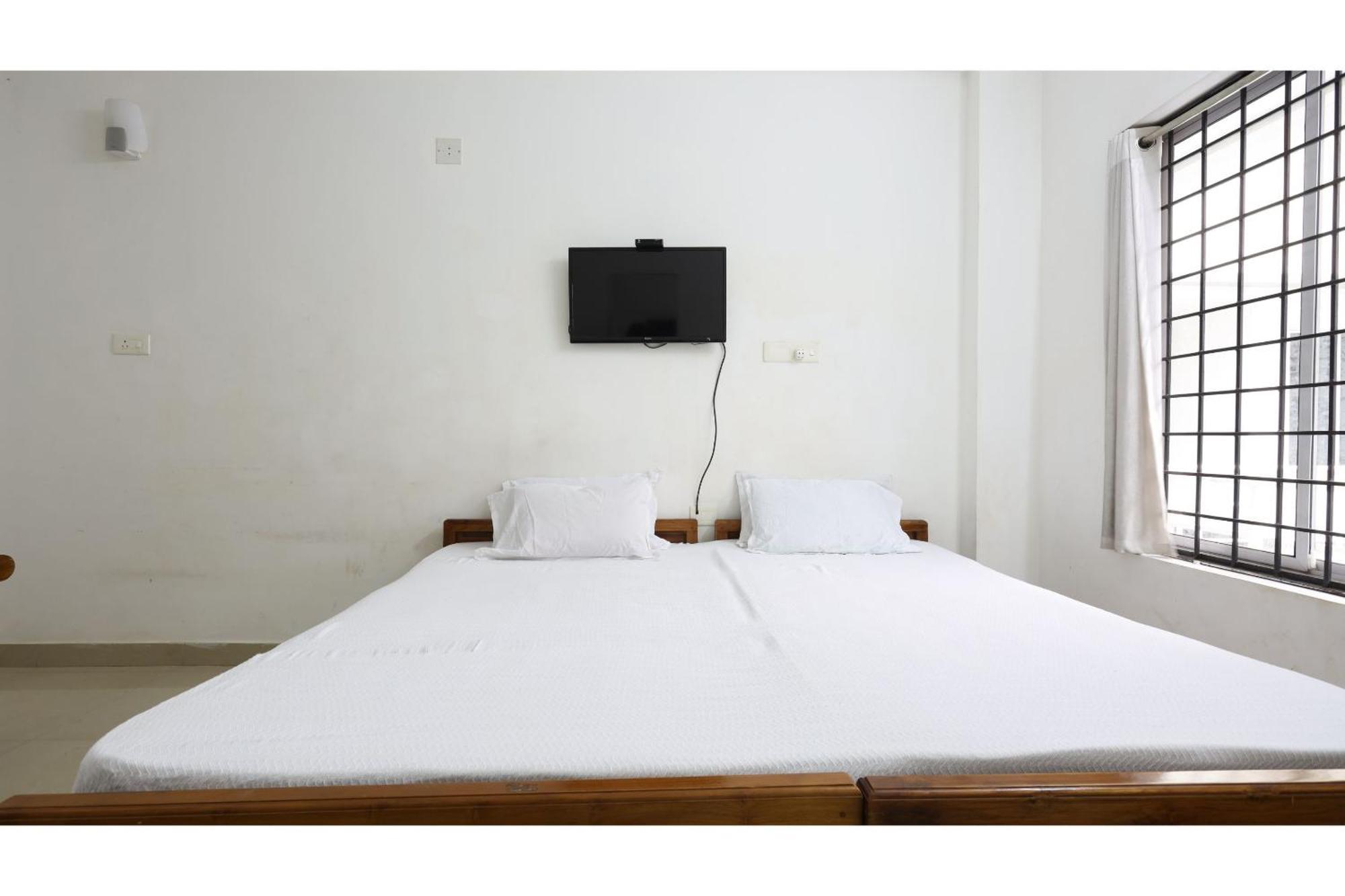 Collection O Ar Square Hotell Thrissur Eksteriør bilde