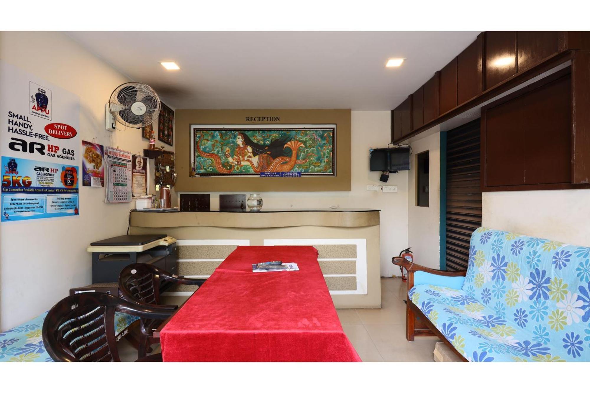 Collection O Ar Square Hotell Thrissur Eksteriør bilde
