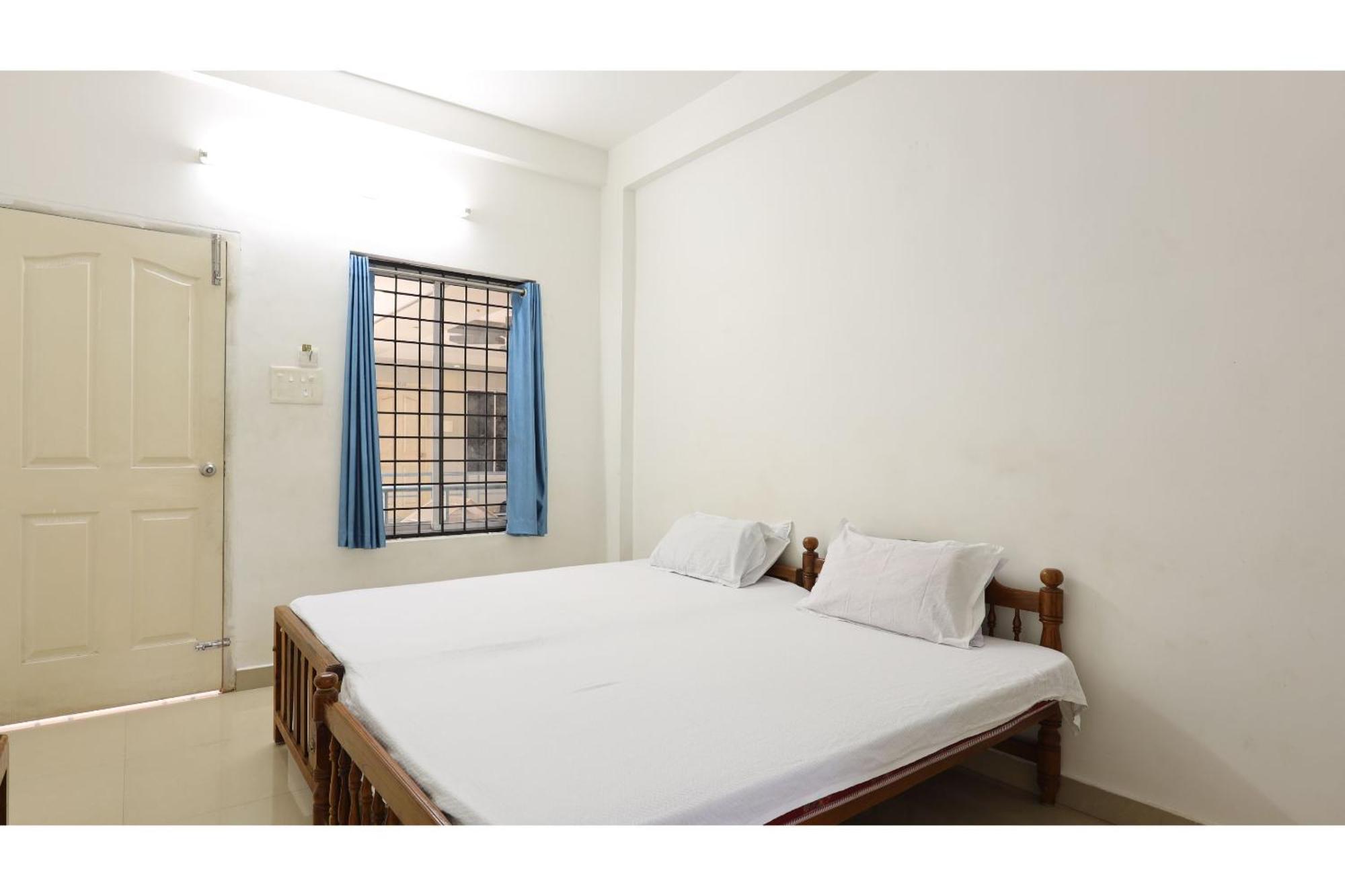 Collection O Ar Square Hotell Thrissur Eksteriør bilde
