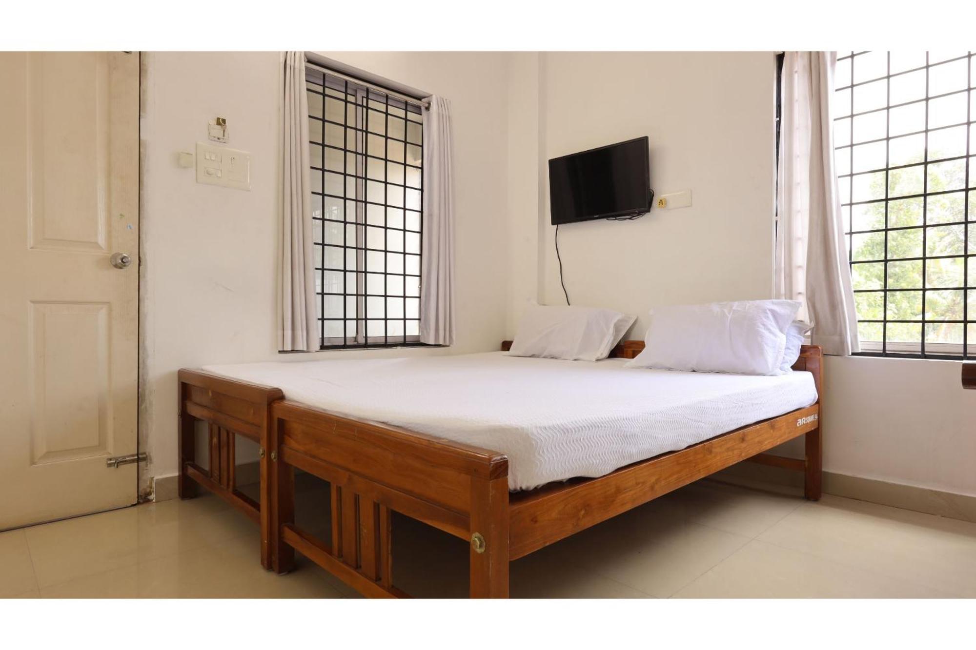 Collection O Ar Square Hotell Thrissur Eksteriør bilde