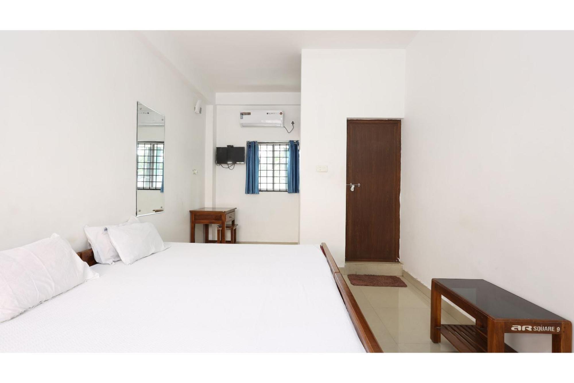 Collection O Ar Square Hotell Thrissur Eksteriør bilde